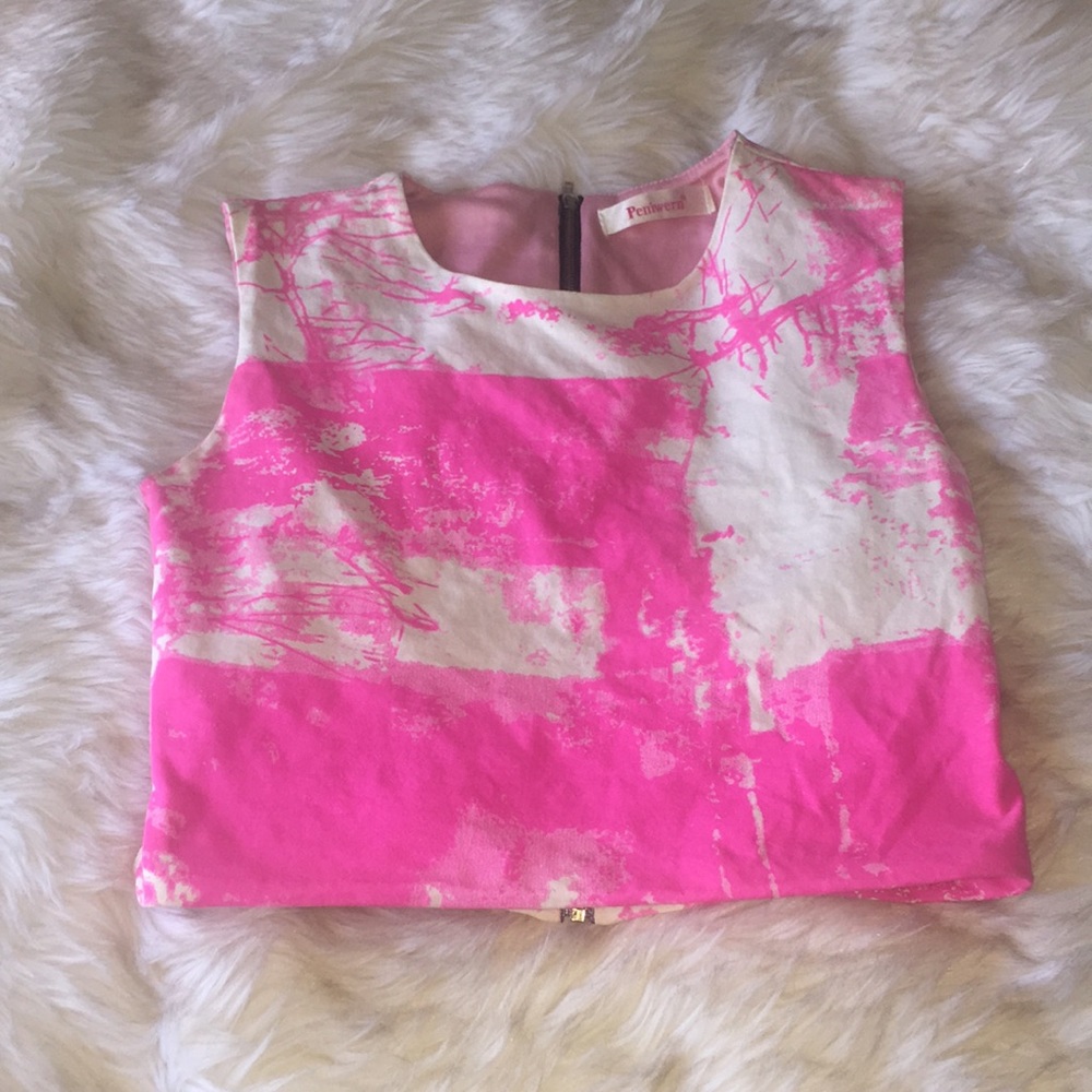 Pink and white cropped tank top